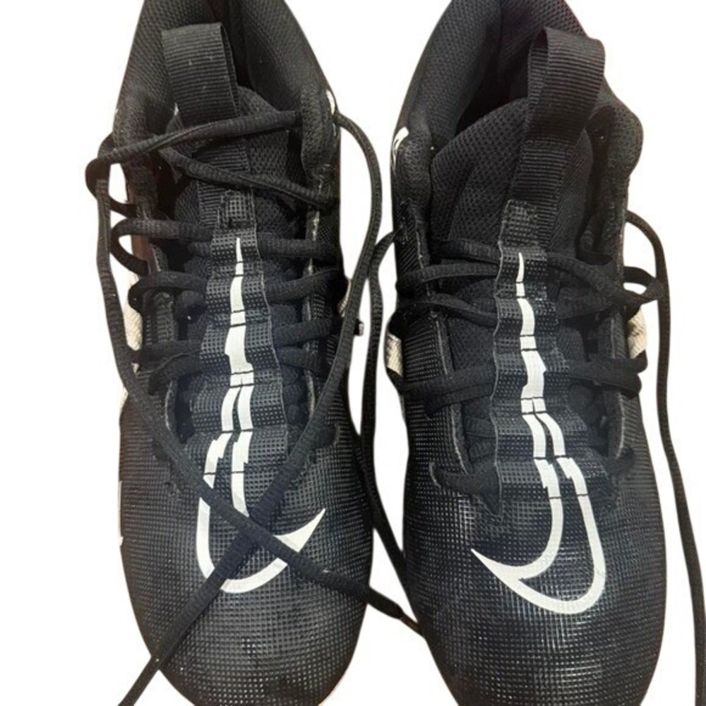 Nike Alpha Menace Elite 2 Black White Football Cleats CV0586 001 Size 7 Youth